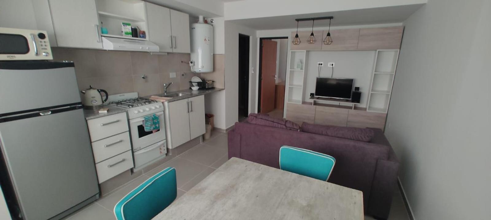 Departamento Calle Mendoza Albus -Acceso Rapido Ruta 22 General Roca Eksteriør bilde